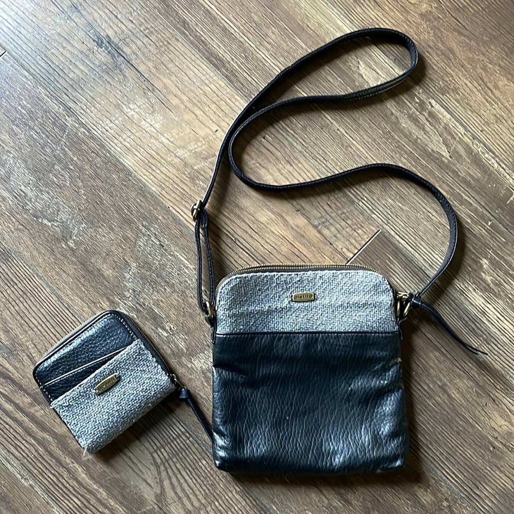 Pistil Crossbody Purse & Wallet